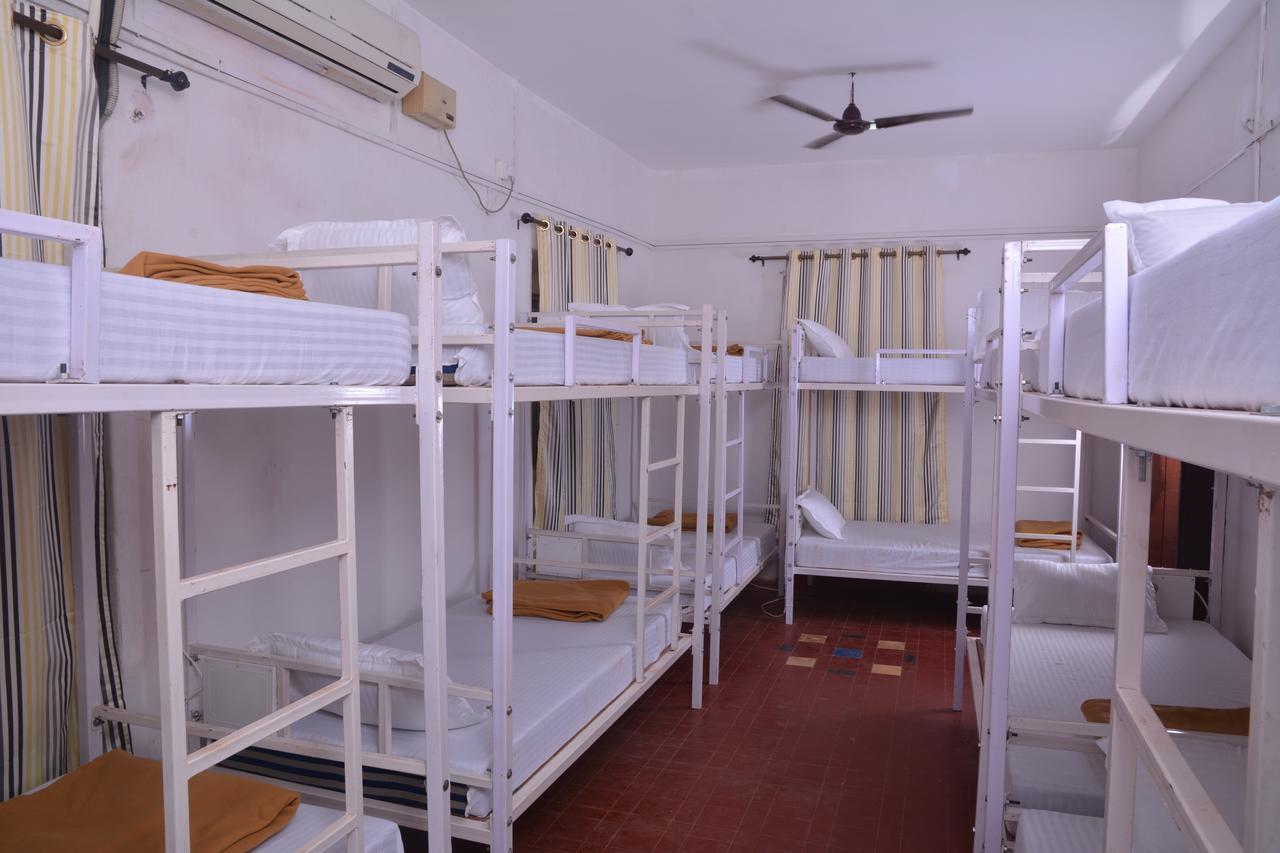Folklore Hostel Goa Vagator Ngoại thất bức ảnh