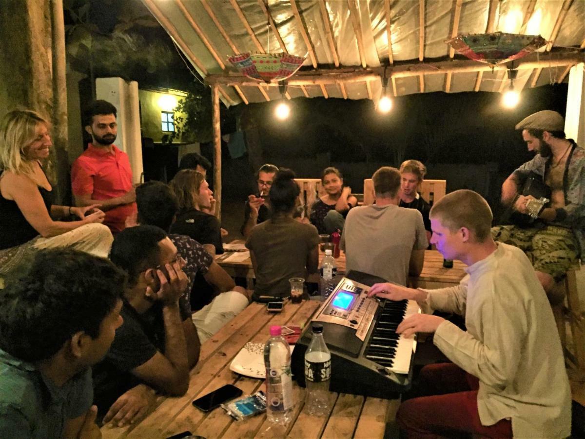 Folklore Hostel Goa Vagator Ngoại thất bức ảnh